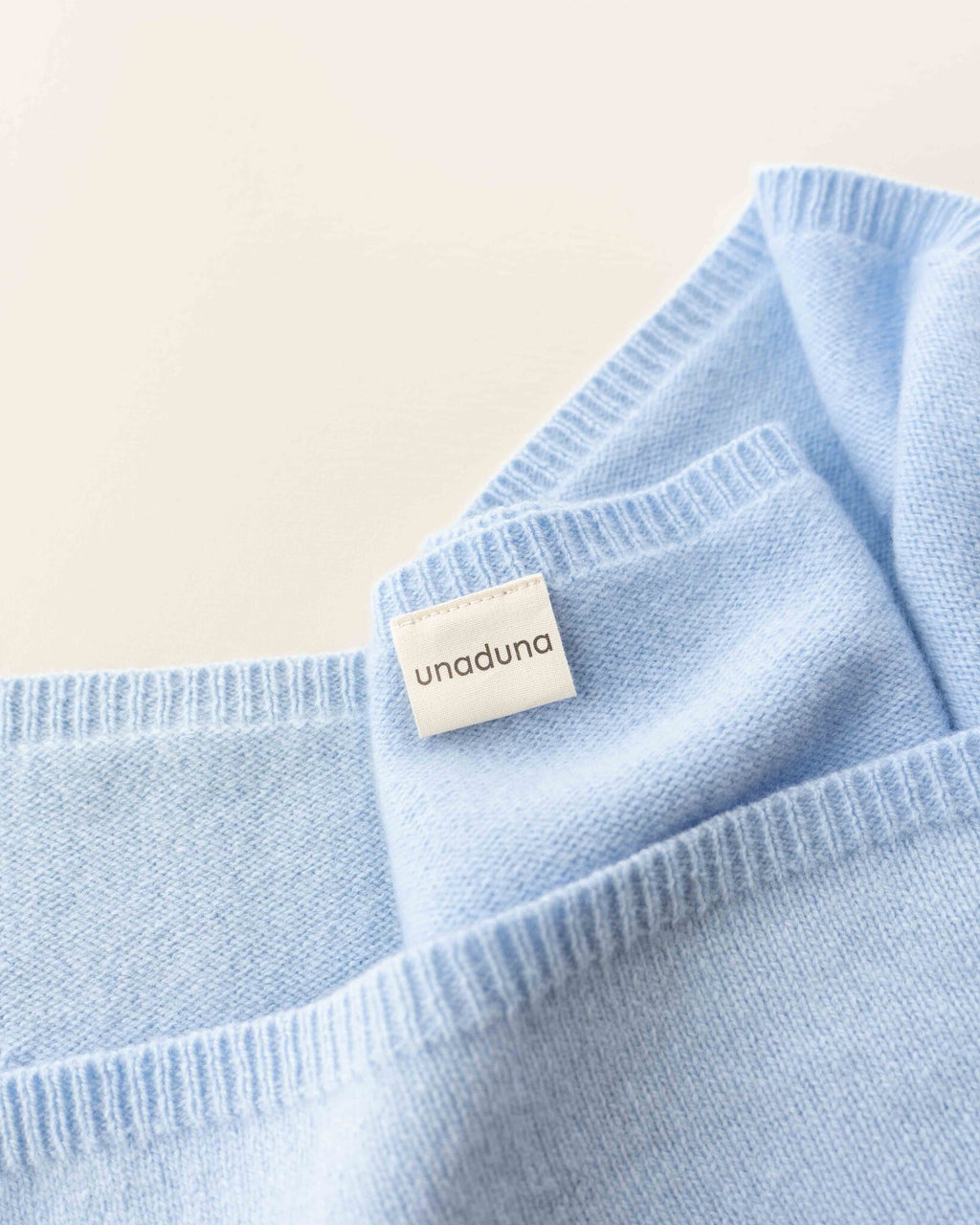 merino-wollen-sjaal-lilly-blue-4