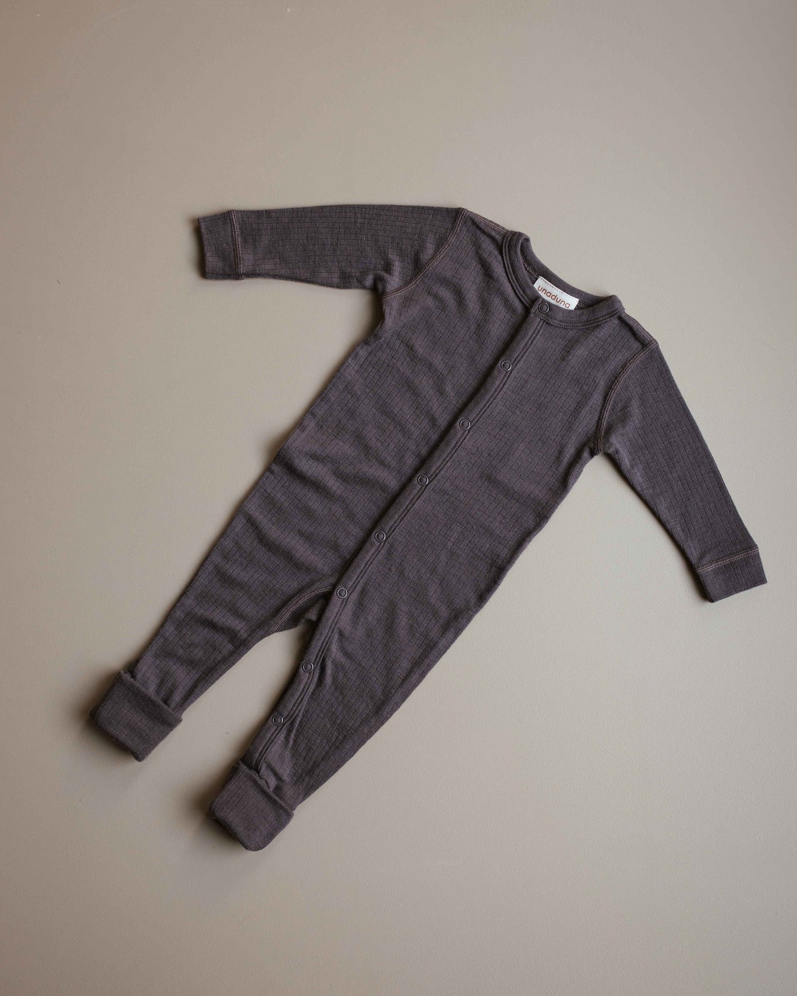 unaduna-baby-jumpsuit-deeptaupe-wol-50