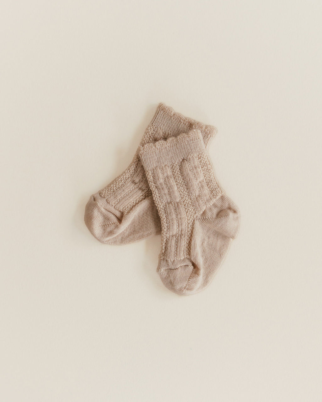 unaduna-socks-macca-ajour-lace