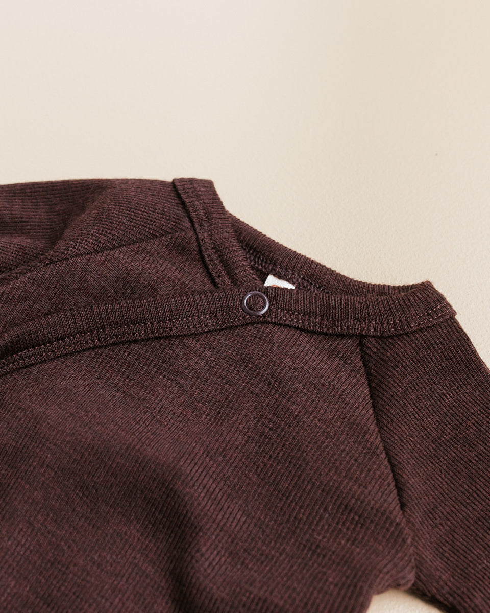 unaduna-wrap-around-baby-body-brown-tiny-rib-wool
